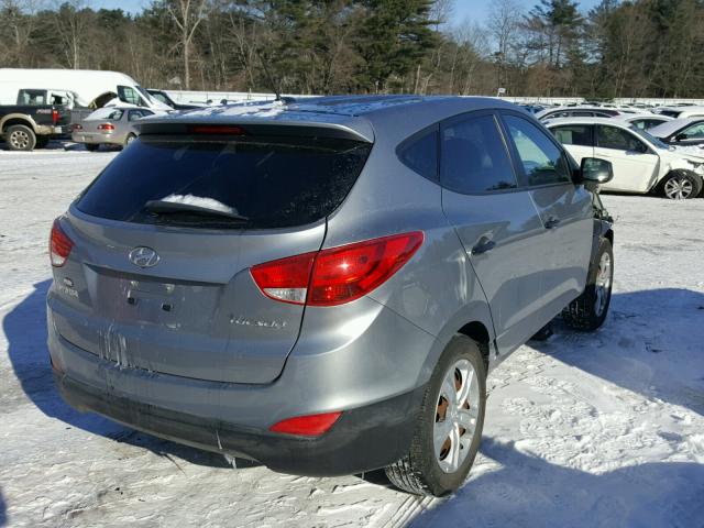 KM8JT3AB1CU447944 - 2012 HYUNDAI TUCSON GL SILVER photo 4