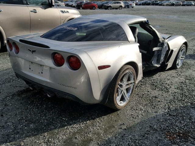 1G1YY26E875124050 - 2007 CHEVROLET CORVETTE Z SILVER photo 4