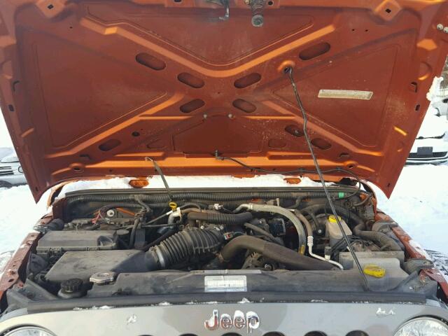 1J4BA3H18AL188944 - 2010 JEEP WRANGLER U ORANGE photo 7