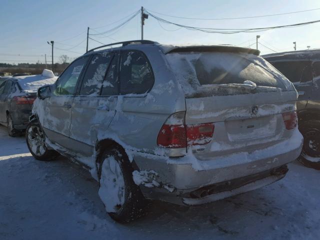 WBAFB33581LH12057 - 2001 BMW X5 4.4I SILVER photo 3
