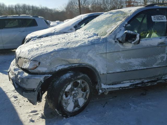 WBAFB33581LH12057 - 2001 BMW X5 4.4I SILVER photo 9