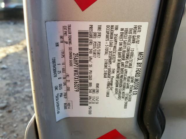 2FAHP71WX7X163279 - 2007 FORD CROWN VICT SILVER photo 10