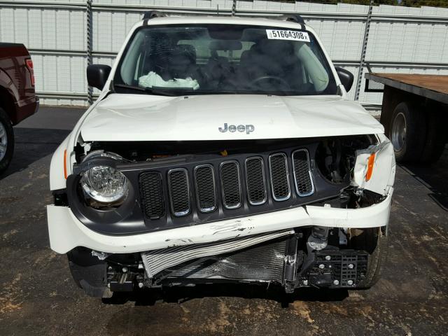 ZACCJAAB7HPE75733 - 2017 JEEP RENEGADE S WHITE photo 9