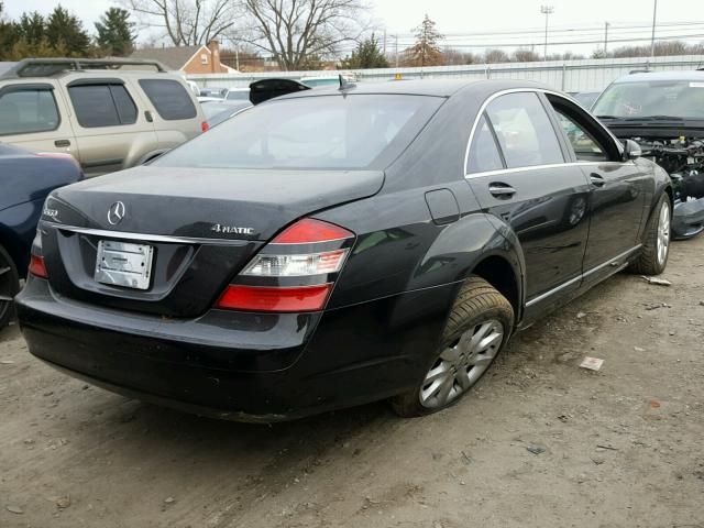 WDDNG86X07A105989 - 2007 MERCEDES-BENZ S 550 4MAT BLACK photo 4