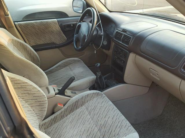 JF1SF6554YG705570 - 2000 SUBARU FORESTER S GREEN photo 5