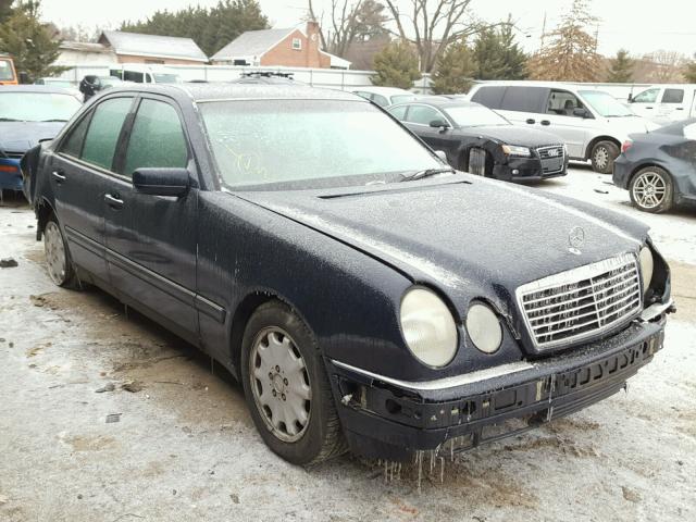 WDBJF55F6VA422111 - 1997 MERCEDES-BENZ E 320 BLUE photo 1