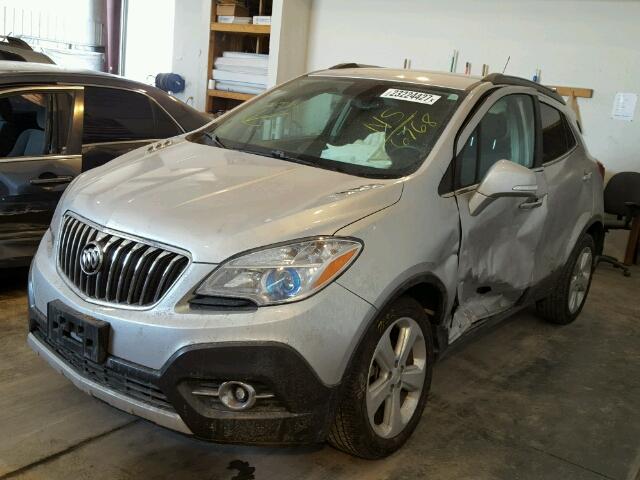 KL4CJFSB0FB046768 - 2015 BUICK ENCORE CON SILVER photo 2