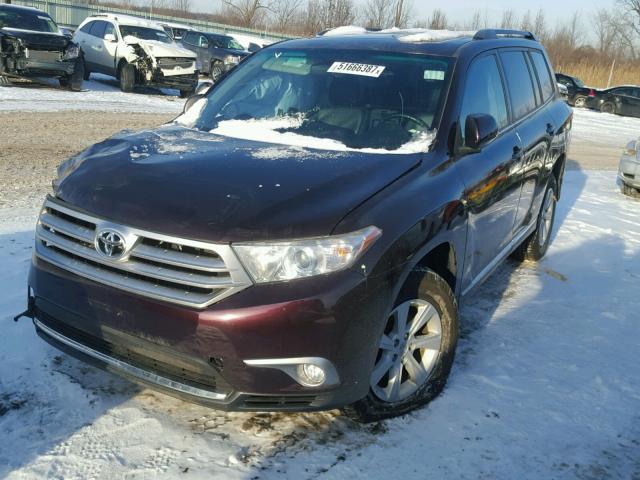 5TDBK3EH4DS239248 - 2013 TOYOTA HIGHLANDER BROWN photo 2