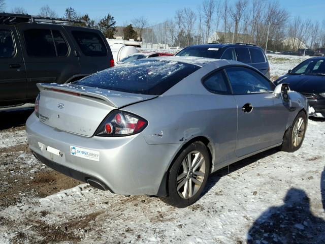 KMHHM66D28U292478 - 2008 HYUNDAI TIBURON GS SILVER photo 4