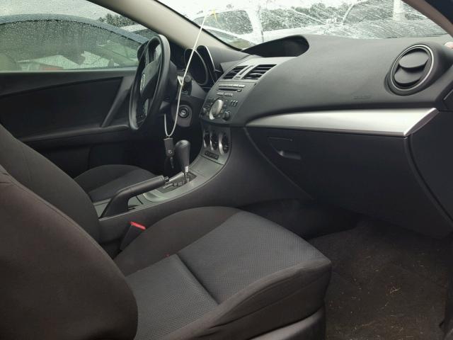 JM1BL1VF1B1368185 - 2011 MAZDA 3 I GRAY photo 5