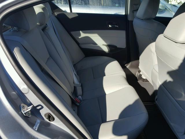 19UDE2F32JA000868 - 2018 ACURA ILX BASE Gümüş foto 6