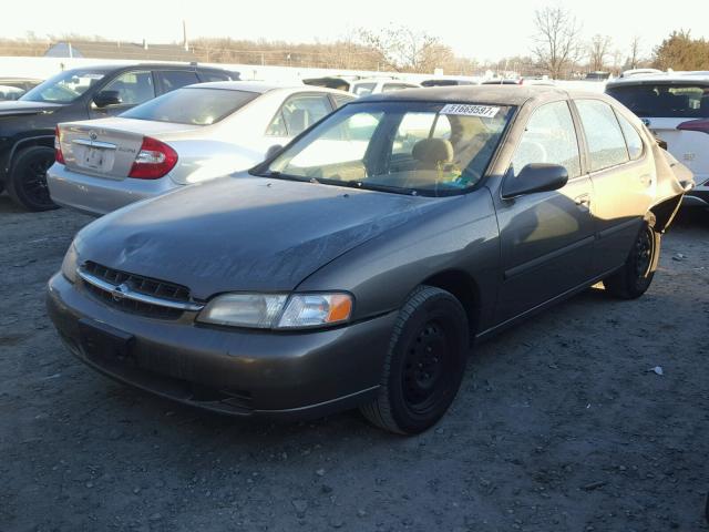 1N4DL01D1XC181506 - 1999 NISSAN ALTIMA XE TAN photo 2