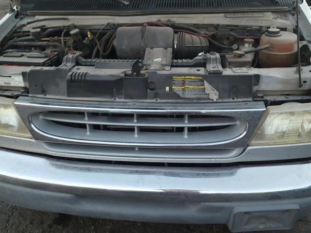 1FTFS24L9VHB65333 - 1997 FORD ECONOLINE GRAY photo 7