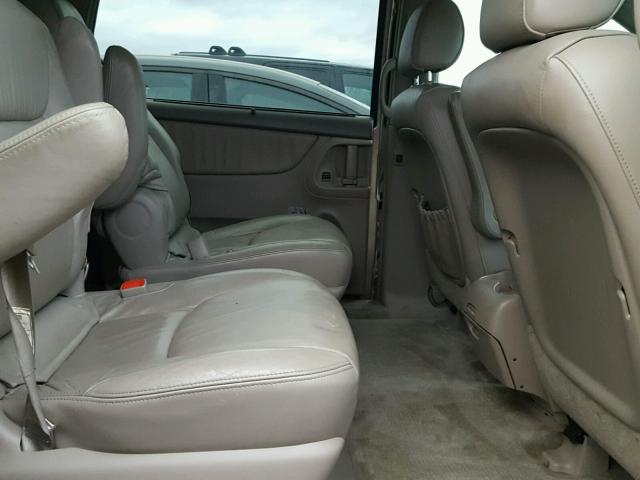 5TDZA22C06S505565 - 2006 TOYOTA SIENNA XLE GOLD photo 6