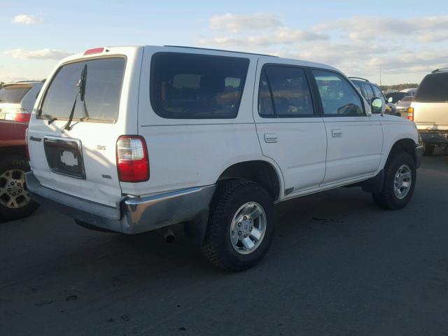 JT3GN86R420239501 - 2002 TOYOTA 4RUNNER SR WHITE photo 4