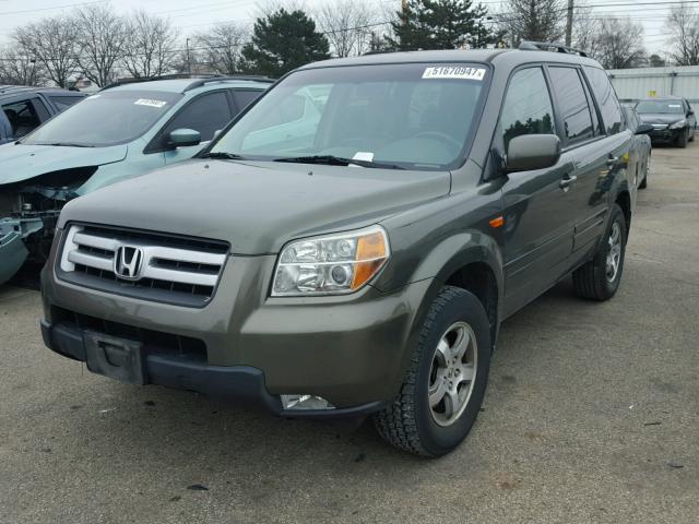 5FNYF18786B022315 - 2006 HONDA PILOT EX GREEN photo 2