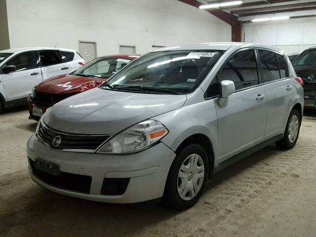 3N1BC1CP8CK244087 - 2012 NISSAN VERSA S SILVER photo 2