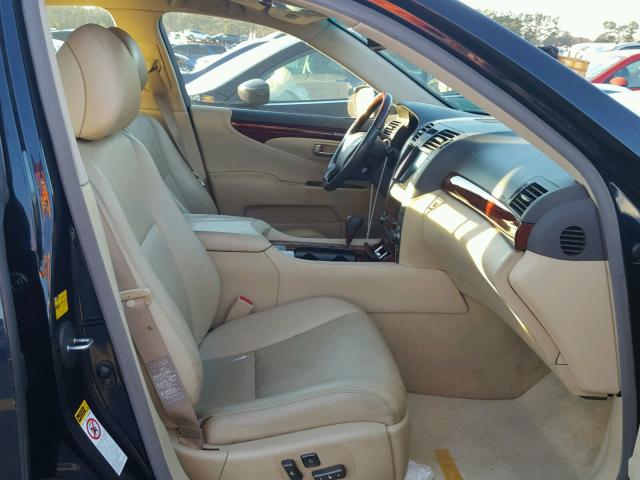 JTHBL46F985067809 - 2008 LEXUS LS 460 BLUE photo 5