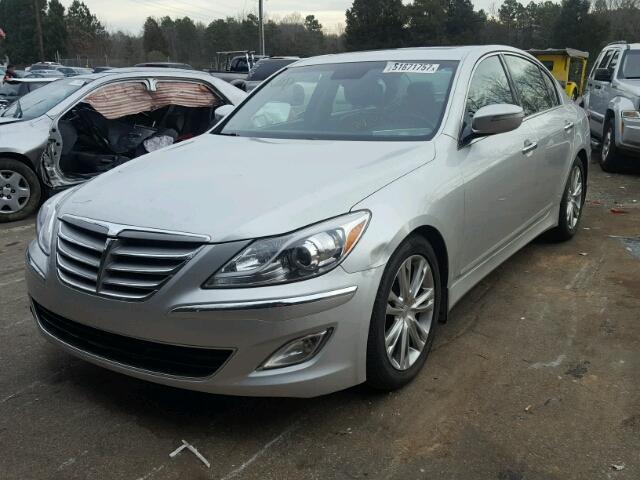 KMHGC4DD1DU257446 - 2013 HYUNDAI GENESIS 3. SILVER photo 2