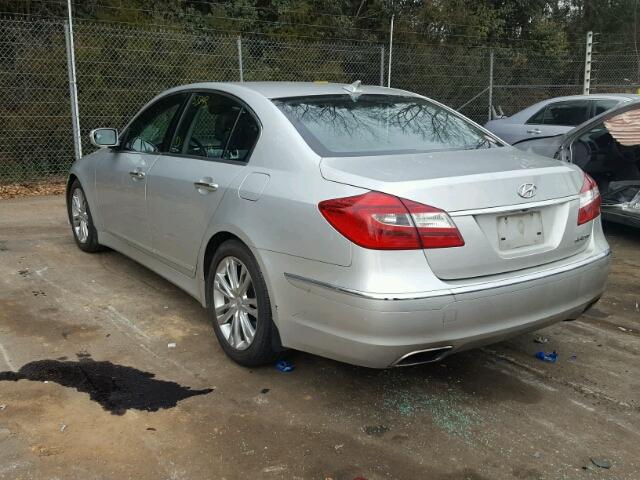 KMHGC4DD1DU257446 - 2013 HYUNDAI GENESIS 3. SILVER photo 3