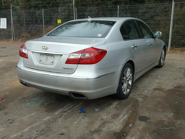 KMHGC4DD1DU257446 - 2013 HYUNDAI GENESIS 3. SILVER photo 4