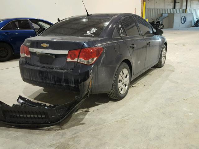 1G1PA5SHXE7224511 - 2014 CHEVROLET CRUZE LS BLUE photo 4