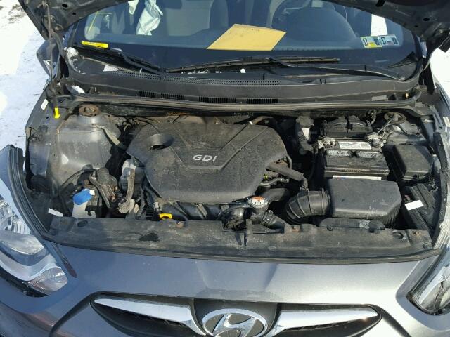 KMHCT5AEXDU072457 - 2013 HYUNDAI ACCENT GLS CHARCOAL photo 7