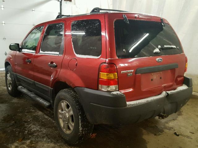 1FMYU93143KB10490 - 2003 FORD ESCAPE XLT RED photo 3