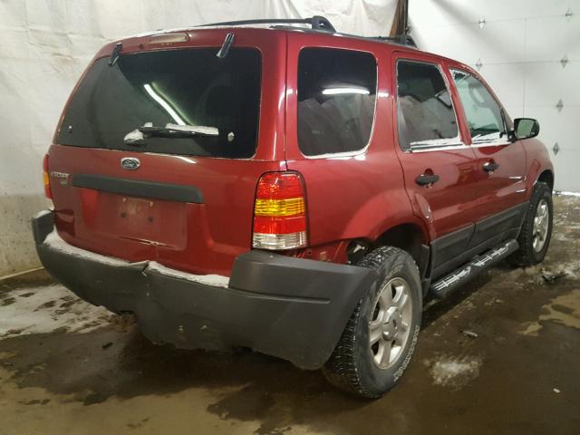 1FMYU93143KB10490 - 2003 FORD ESCAPE XLT RED photo 4