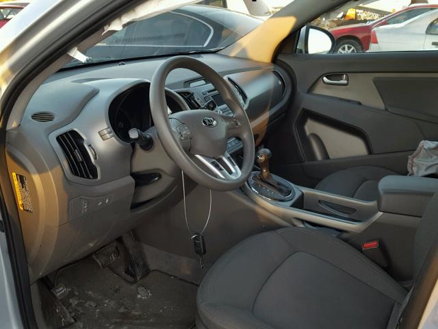 KNDPB3A20D7537278 - 2013 KIA SPORTAGE B SILVER photo 5