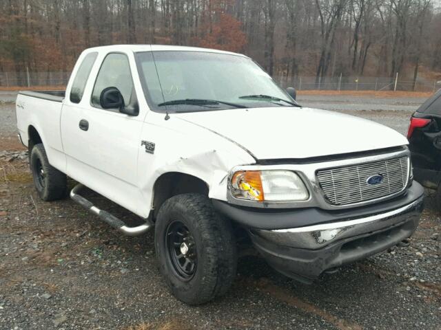 2FTRX18W84CA13322 - 2004 FORD F-150 HERI WHITE photo 1