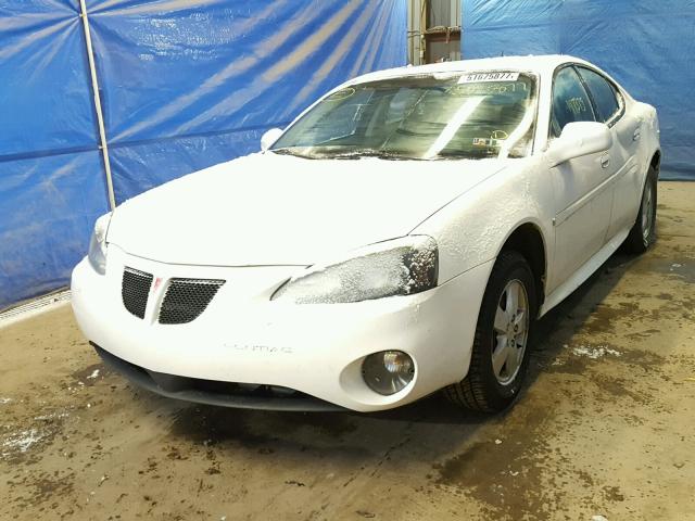 2G2WP552271174572 - 2007 PONTIAC GRAND PRIX WHITE photo 2