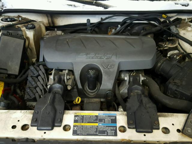 2G2WP552271174572 - 2007 PONTIAC GRAND PRIX WHITE photo 7