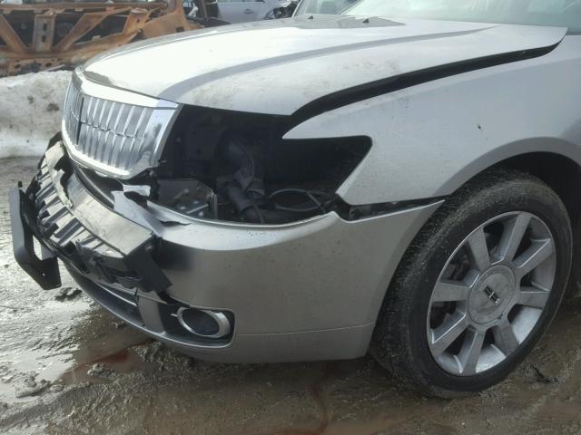 3LNHM28T58R648524 - 2008 LINCOLN MKZ GRAY photo 9