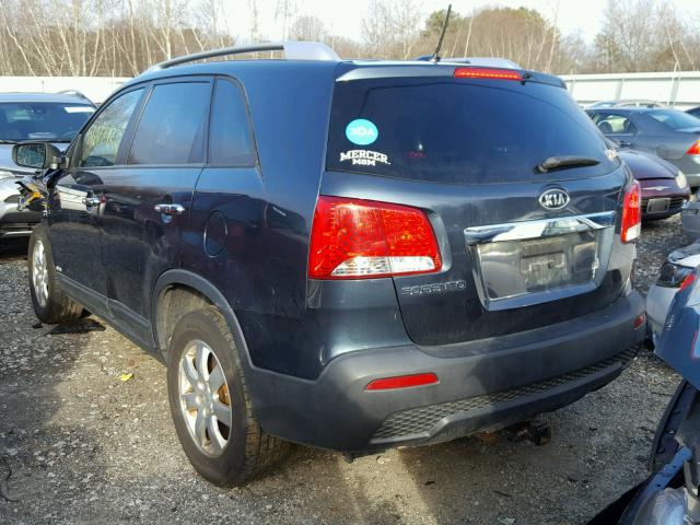 5XYKTDA20BG135340 - 2011 KIA SORENTO BA BLUE photo 3