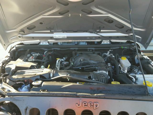 1C4AJWAG5HL594224 - 2017 JEEP WRANGLER S 灰色 照片 7