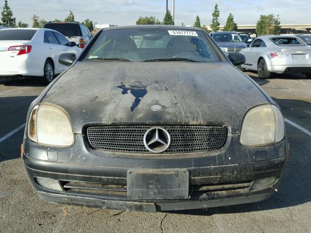 WDBKK47FXYF162441 - 2000 MERCEDES-BENZ SLK 230 KO BLACK photo 9