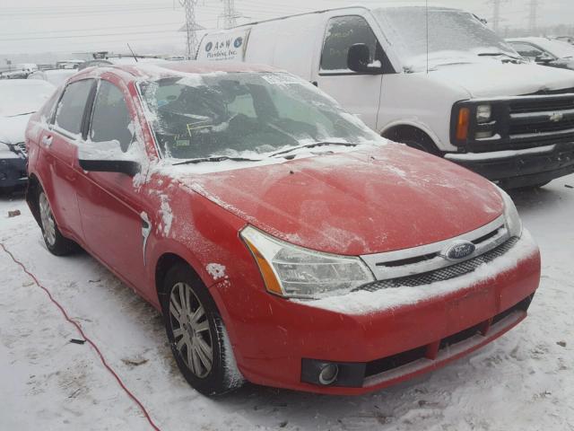 1FAHP35N98W240893 - 2008 FORD FOCUS SE RED photo 1