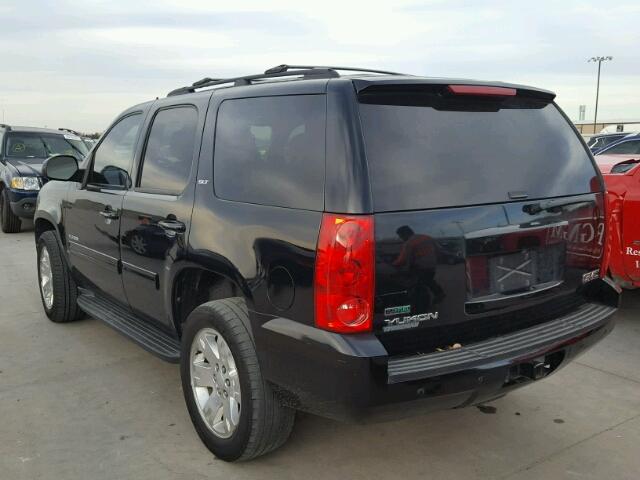 1GKS1CE06BR348615 - 2011 GMC YUKON SLT BLACK photo 3