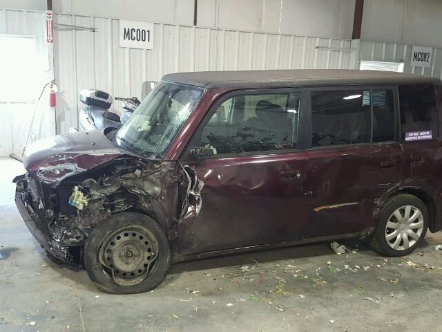 JTLKT334054019166 - 2005 TOYOTA SCION XB BURGUNDY photo 9