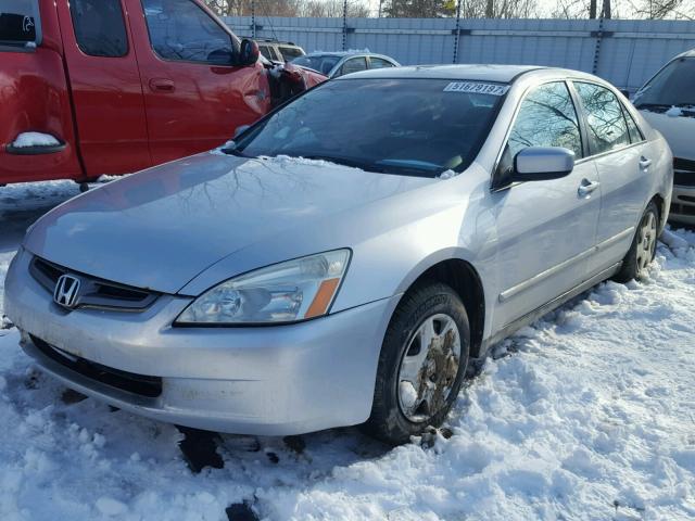 1HGCM56415A110499 - 2005 HONDA ACCORD LX SILVER photo 2