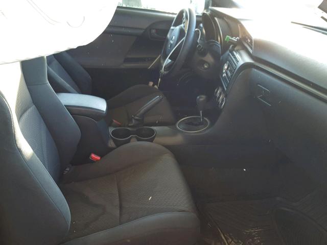 JTKJF5C74B3000246 - 2011 TOYOTA SCION TC 灰色 照片 5