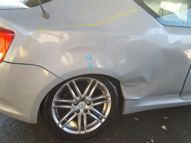 JTKJF5C74B3000246 - 2011 TOYOTA SCION TC 灰色 照片 9
