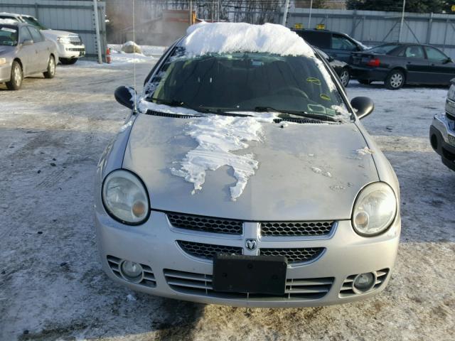 1B3ES56C45D262104 - 2005 DODGE NEON SXT SILVER photo 9