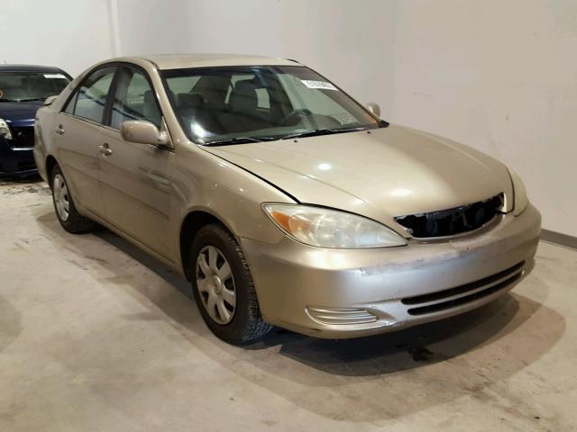 4T1BE32K42U036209 - 2002 TOYOTA CAMRY LE ბეჟი ფოტო 1