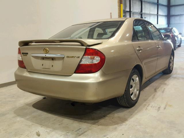 4T1BE32K42U036209 - 2002 TOYOTA CAMRY LE ბეჟი ფოტო 4