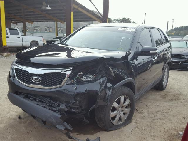 5XYKT3A11CG228693 - 2012 KIA SORENTO BA BLACK photo 2