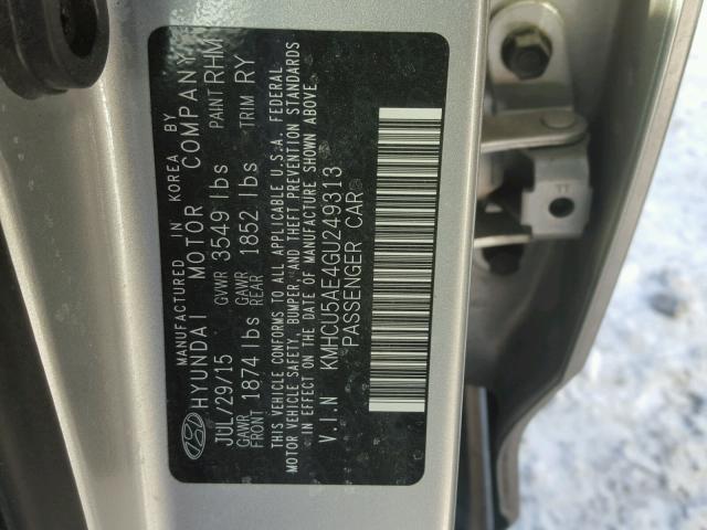 KMHCU5AE4GU249313 - 2016 HYUNDAI ACCENT SPO SILVER photo 10