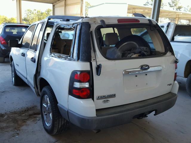 1FMEU72E56UA08040 - 2006 FORD EXPLORER X WHITE photo 3