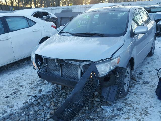 2T1BU4EE8AC311823 - 2010 TOYOTA COROLLA BA SILVER photo 2